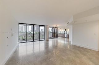 1000 Island Blvd 506, Aventura, FL 33160