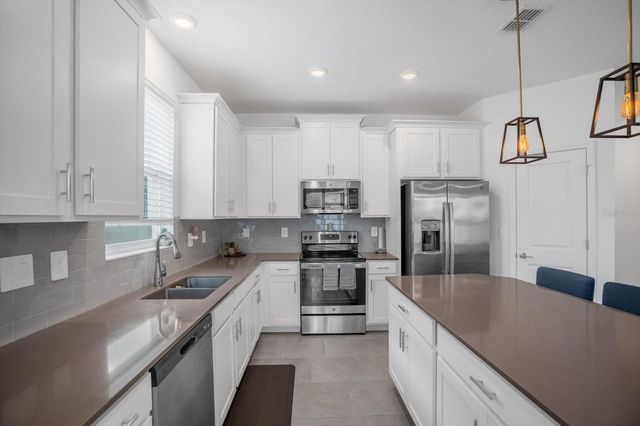 1820 CHURCH LAKE STREET, Groveland, FL 34736