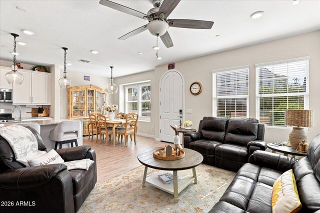 4077 S SABRINA Drive 106, Chandler, AZ 85248
