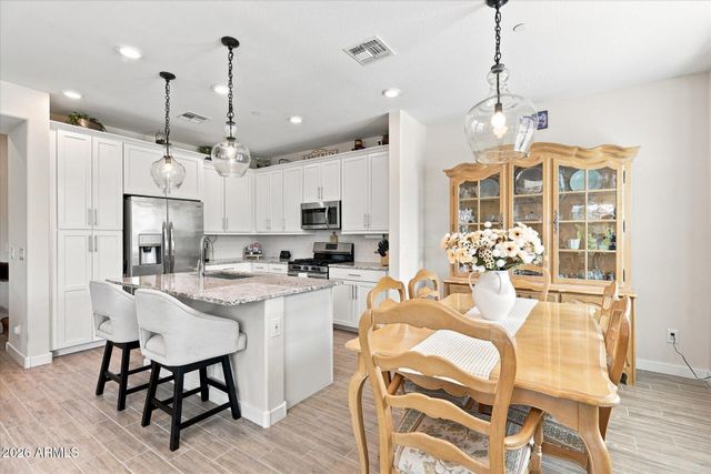 4077 S SABRINA Drive 106, Chandler, AZ 85248