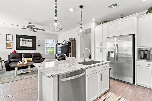 4077 S SABRINA Drive 106, Chandler, AZ 85248