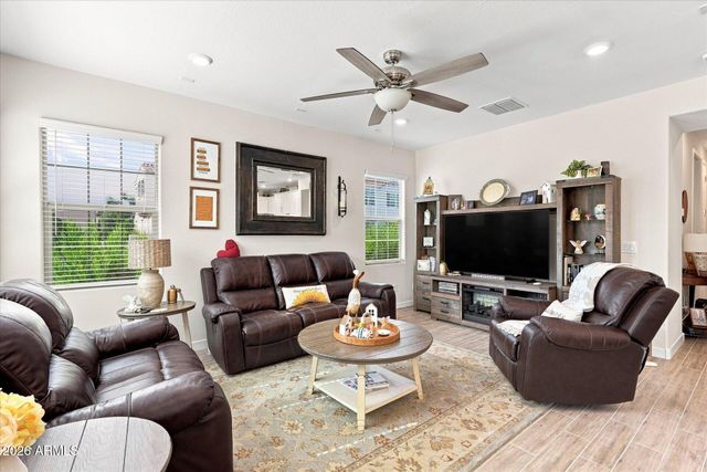 4077 S SABRINA Drive 106, Chandler, AZ 85248