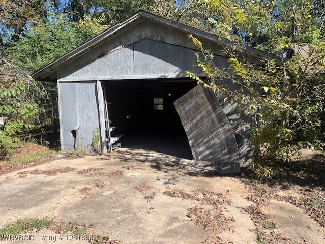 514 N Arkansas Avenue, Van Buren, AR 72956