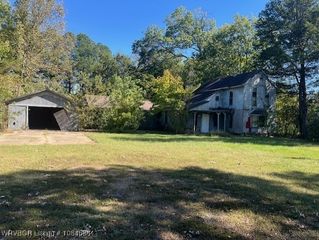 514 N Arkansas Avenue, Van Buren, AR 72956