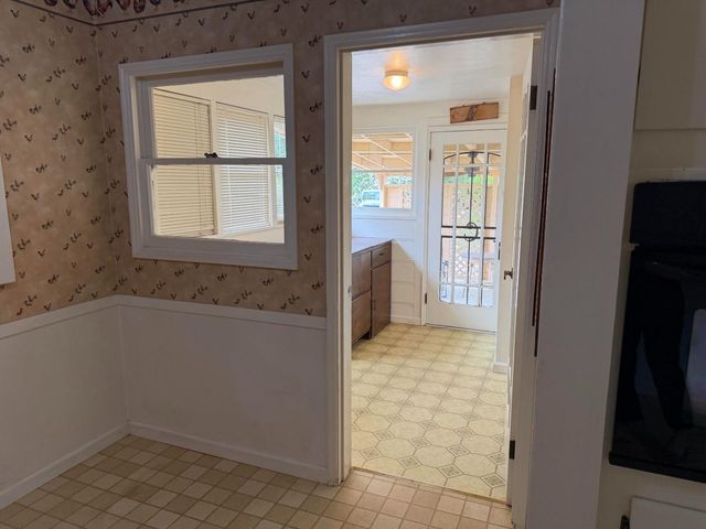 903 W Highway 12, Lodi, CA 95242