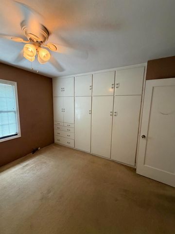 903 W Highway 12, Lodi, CA 95242