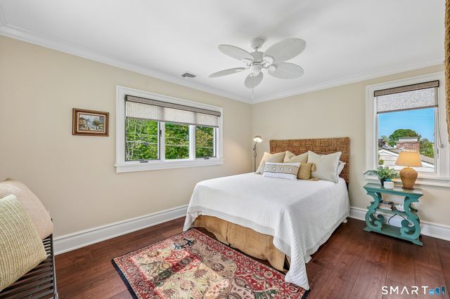 15 Lake Shore Drive, East Lyme, CT 06333