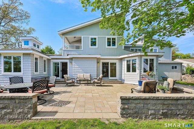 15 Lake Shore Drive, East Lyme, CT 06333