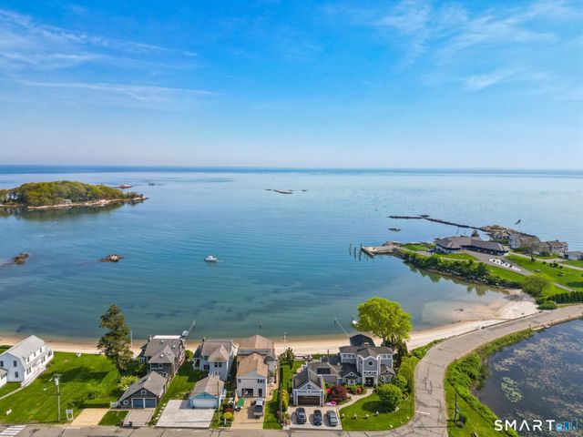 15 Lake Shore Drive, East Lyme, CT 06333