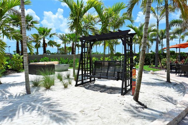 13943 MESSINA LOOP, Bradenton, FL 34211