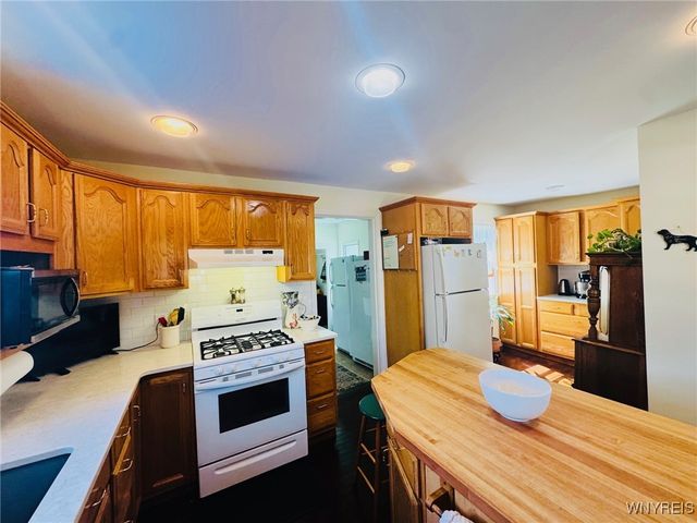 41 Mill Street, Evans, NY 14006