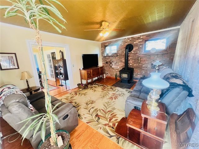 41 Mill Street, Evans, NY 14006