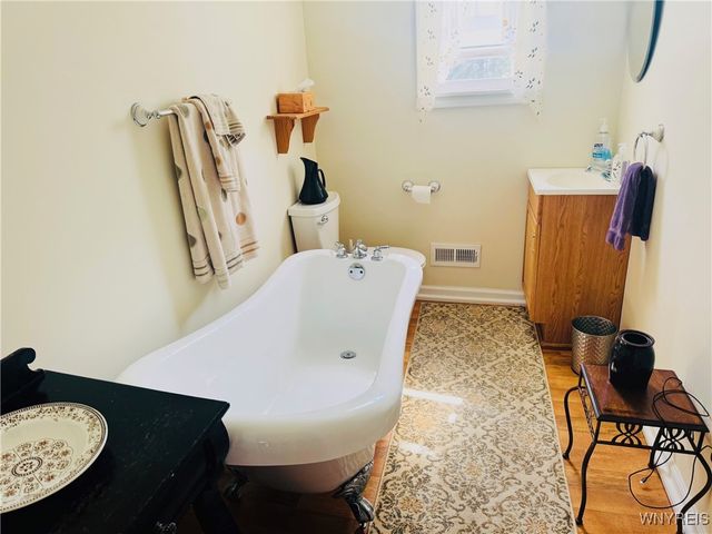 41 Mill Street, Evans, NY 14006