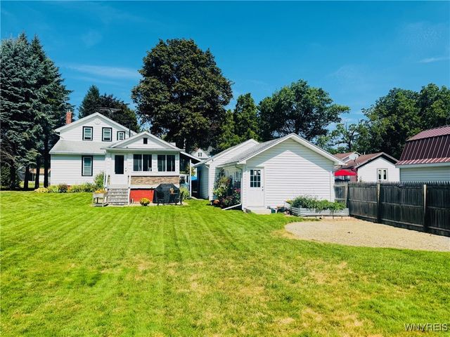 41 Mill Street, Evans, NY 14006