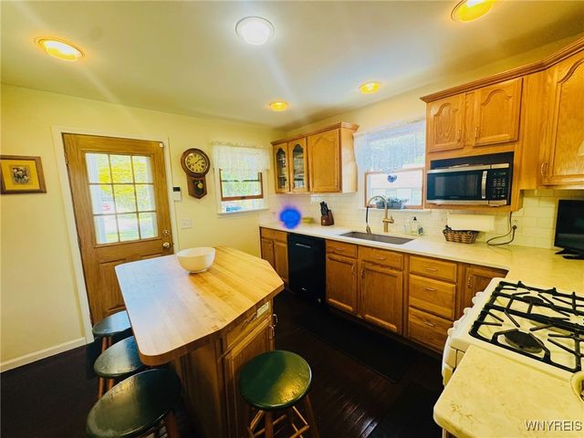 41 Mill Street, Evans, NY 14006