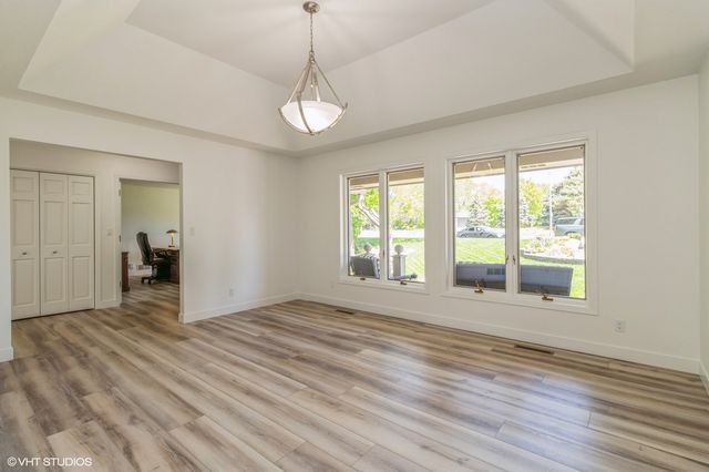 518 SW Nottingham Road, Ankeny, IA 50023