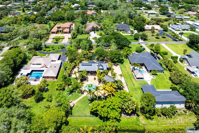 6002 NW 74th Terrace, Parkland, FL 33067
