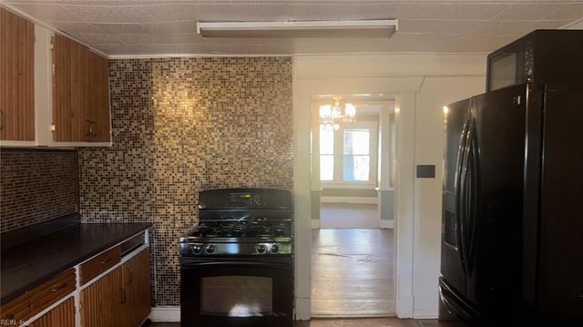 1531 Longwood DR, Norfolk, VA 23508