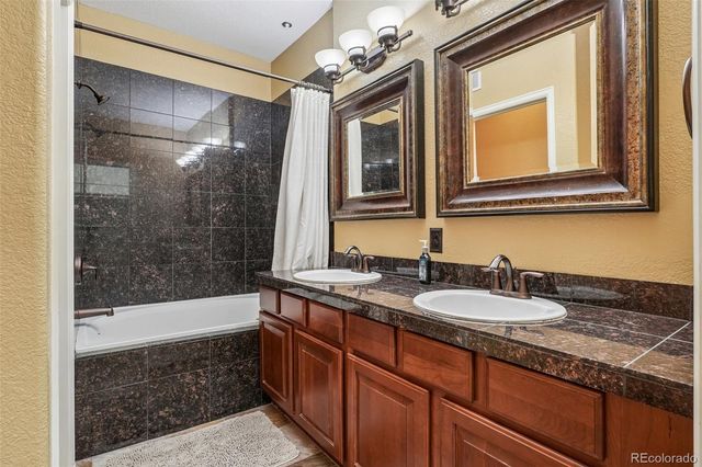 2468 Syracuse Street, Denver, CO 80238