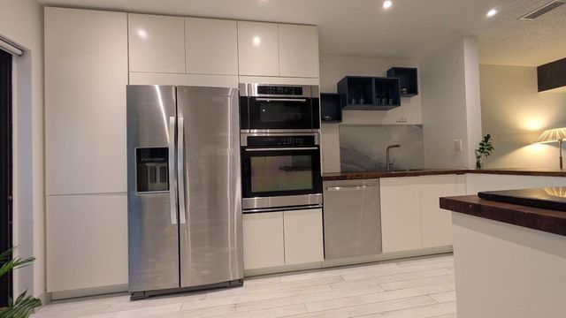 4344 Carambola Circle, Coconut Creek, FL 33066