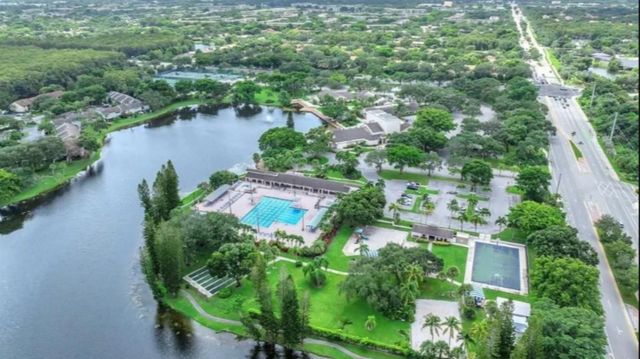 4344 Carambola Circle, Coconut Creek, FL 33066