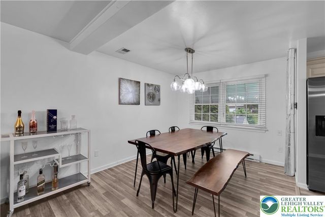 2727 Queen, Palmer Twp, PA 18045