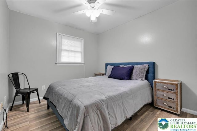 2727 Queen, Palmer Twp, PA 18045