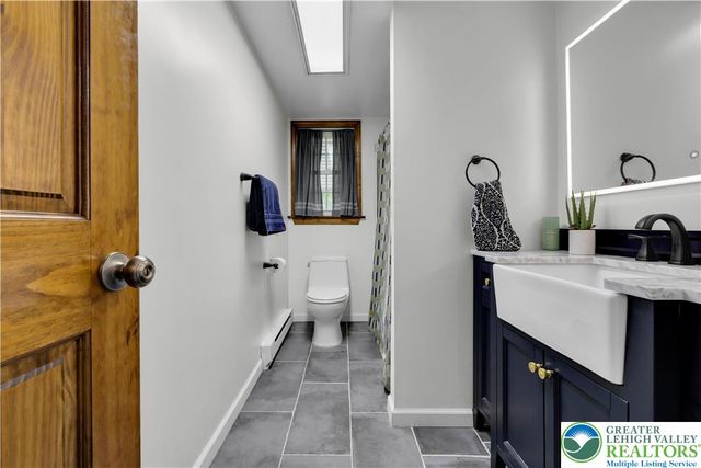 2727 Queen, Palmer Twp, PA 18045