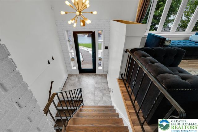 2727 Queen, Palmer Twp, PA 18045