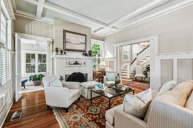 901 S DELAWARE AVENUE, Tampa, FL 33606