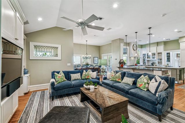 901 S DELAWARE AVENUE, Tampa, FL 33606