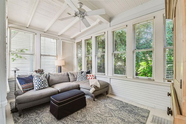 901 S DELAWARE AVENUE, Tampa, FL 33606