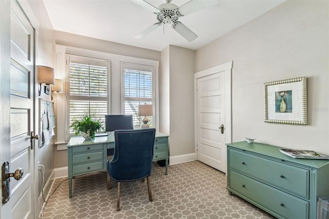 901 S DELAWARE AVENUE, Tampa, FL 33606