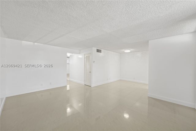 104 Paradise Harbour Blvd 114, North Palm Beach, FL 33408