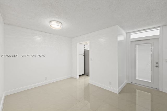 104 Paradise Harbour Blvd 114, North Palm Beach, FL 33408