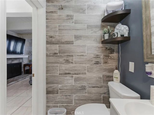 22418 Neptune Avenue, Carson, CA 90745