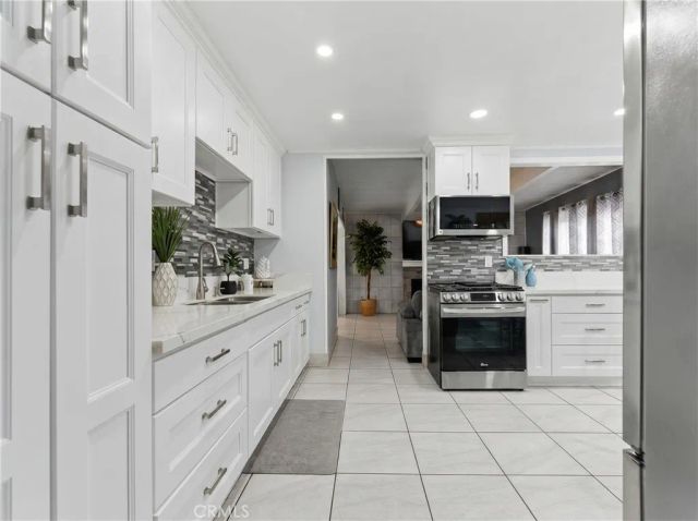 22418 Neptune Avenue, Carson, CA 90745