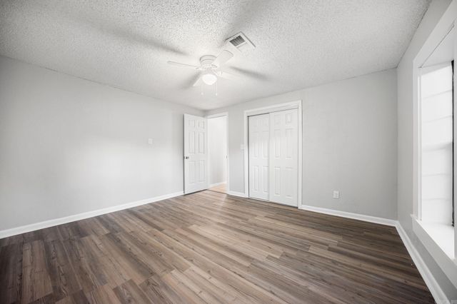 1100 W Mcrae Avenue, Searcy, AR 72143