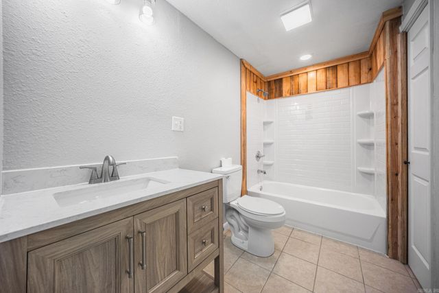 1100 W Mcrae Avenue, Searcy, AR 72143