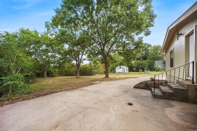 1100 W Mcrae Avenue, Searcy, AR 72143