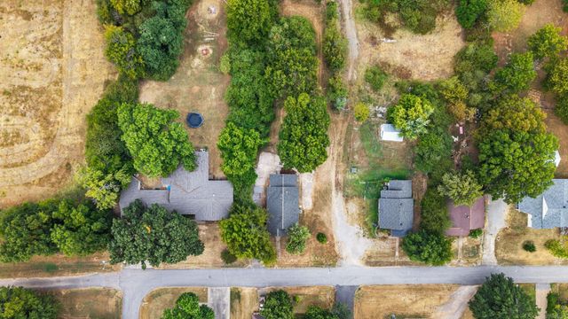 1100 W Mcrae Avenue, Searcy, AR 72143