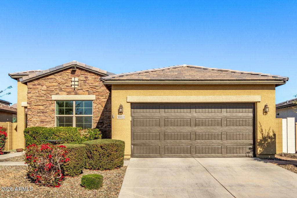 18822 W GEORGIA Avenue, Litchfield Park, AZ 85340