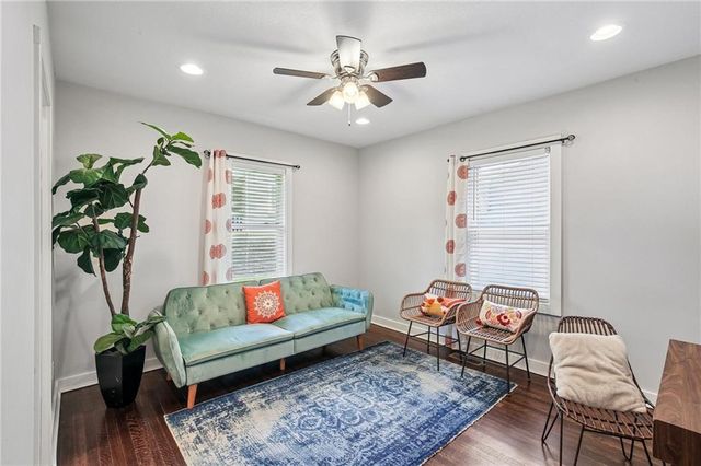 1400 E 28 Street, Kansas City, MO 64109