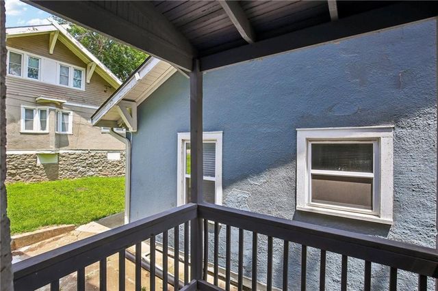 1400 E 28 Street, Kansas City, MO 64109