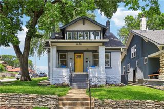 1400 E 28 Street, Kansas City, MO 64109