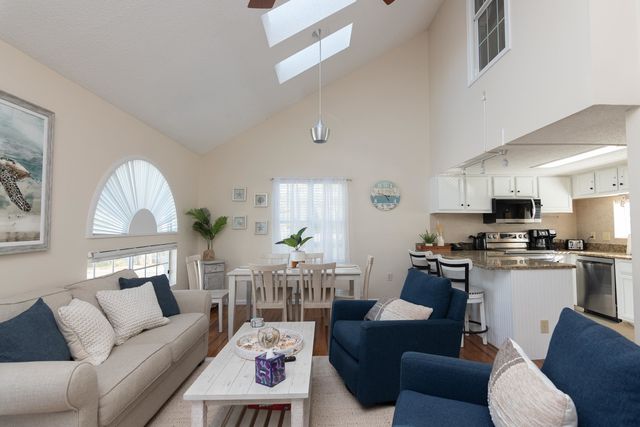 311 Cumberland Terrace Dr Apt 7C, Myrtle Beach, SC 29572