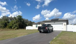 1086 W Leader Court, Labelle, FL 33935