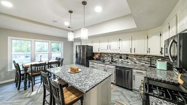 1928 Stonewood Drive, Lithia Springs, GA 30122