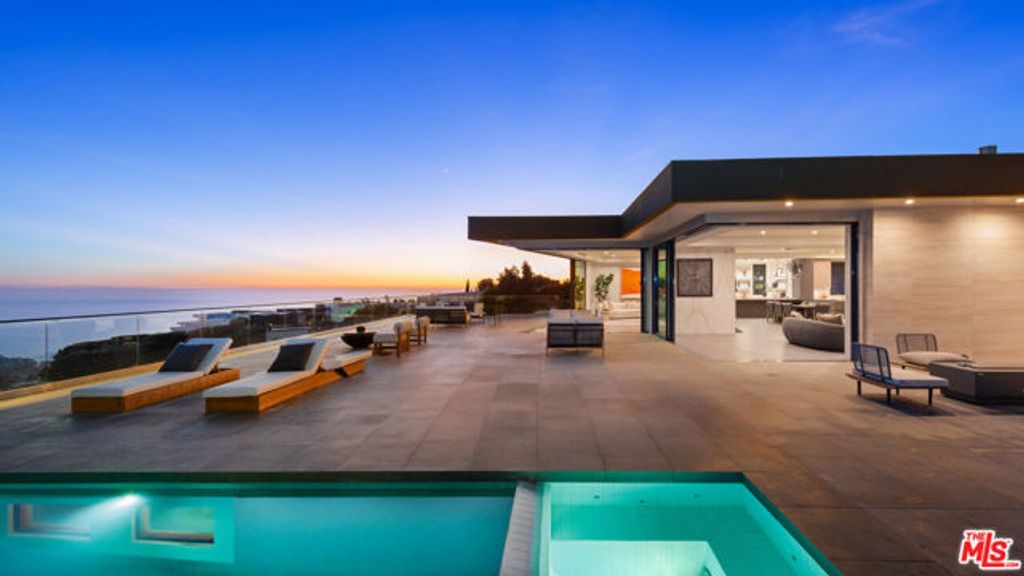 16680 Charmel Lane, Pacific Palisades (los Angeles), CA 90272