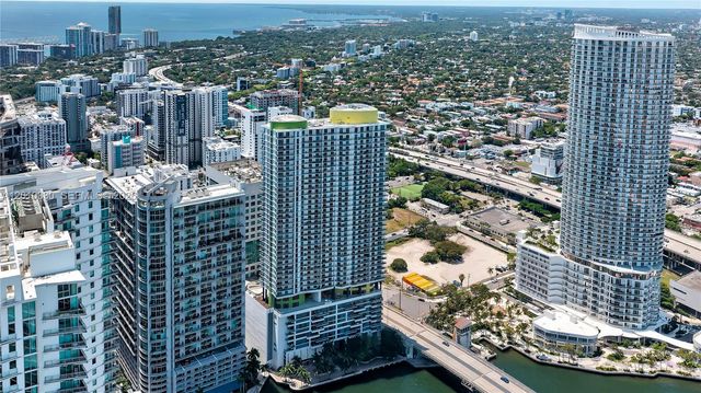 185 SW 7th St 4209, Miami, FL 33130